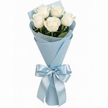 Букет 5 Белых роз Проуд в Богане