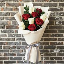 Букет цветов из:  Розы в Богане