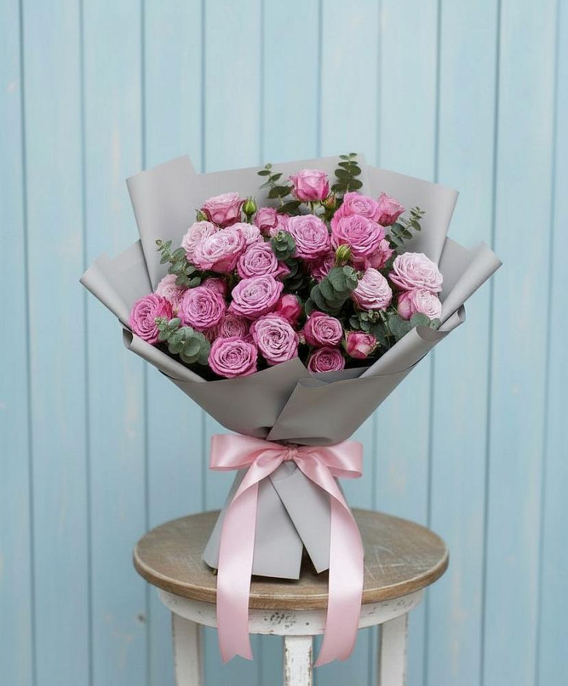 Букет цветов из: Розы в Богане