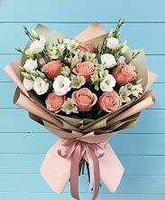 Букет цветов из:  Розы, Альстромерии и Лизиантусы в Богане