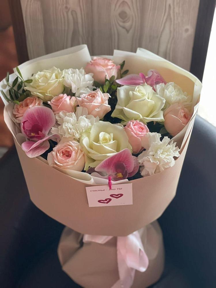 Букет цветов из: Орхидеи, Розы и Гвоздики в Богане