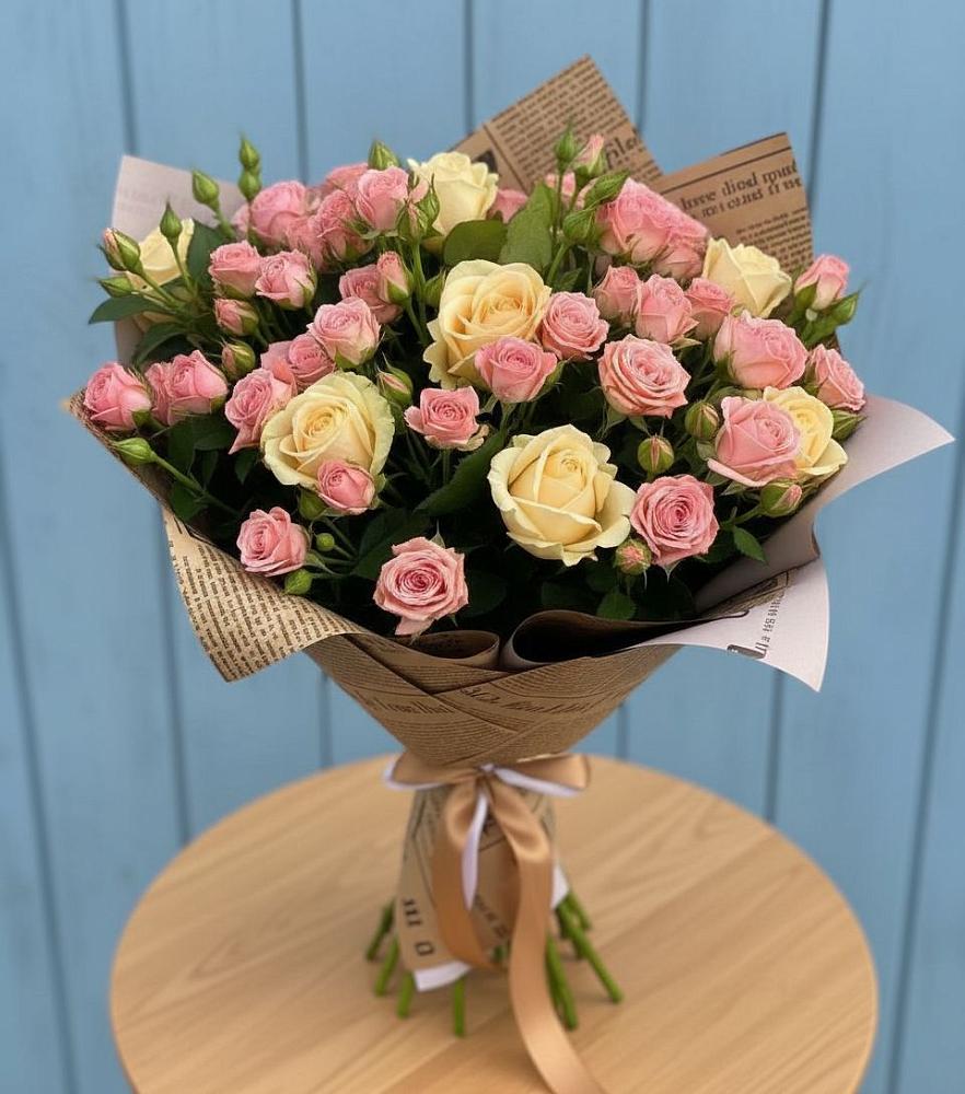 Букет цветов из: Розы в Богане