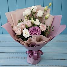 Букет цветов из:  Розы и Лизиантусы в Богане