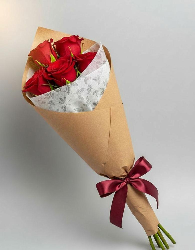 Букет цветов из: Розы в Богане