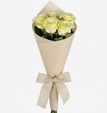 Букет цветов из:  Розы в Богане