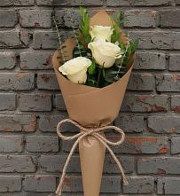 Букет цветов из:  Розы в Богане