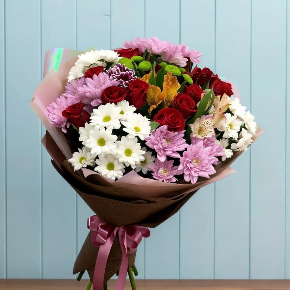 Букет цветов из: Розы, Хризантемы и Альстромерии в Богане