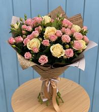 Букет цветов из:  Розы в Богане