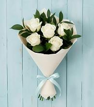 Букет цветов из:  Розы в Богане