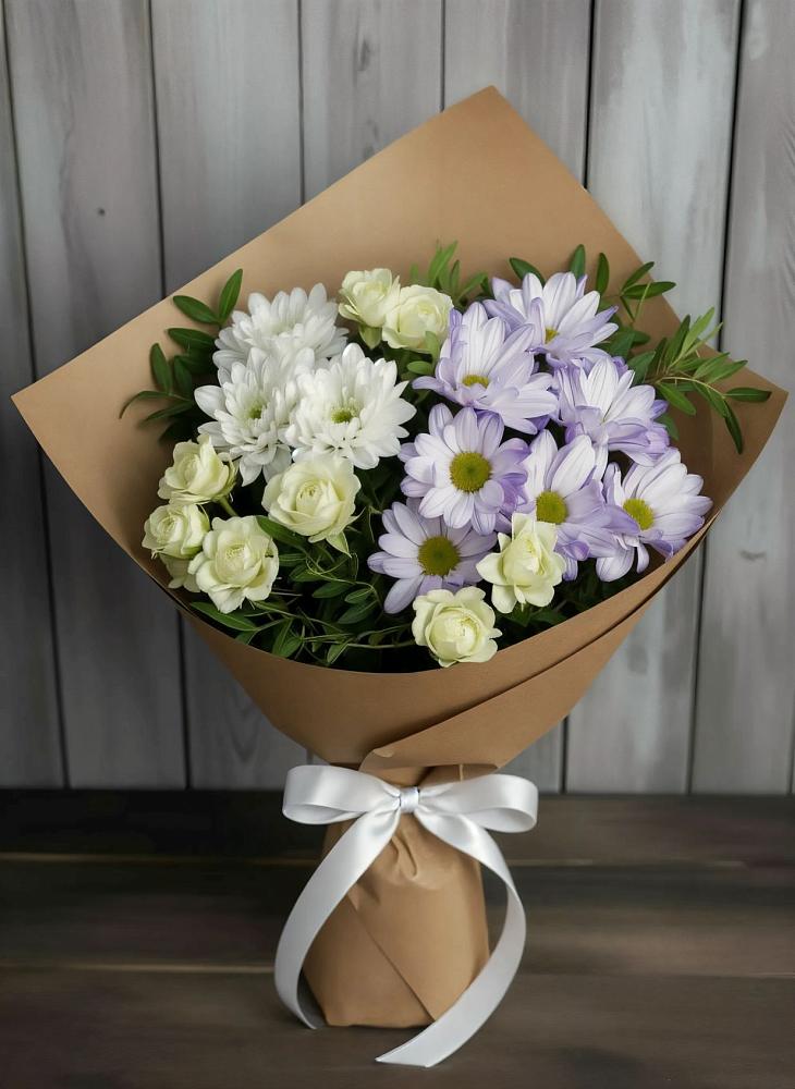 Букет цветов из: Хризантемы и Розы в Богане